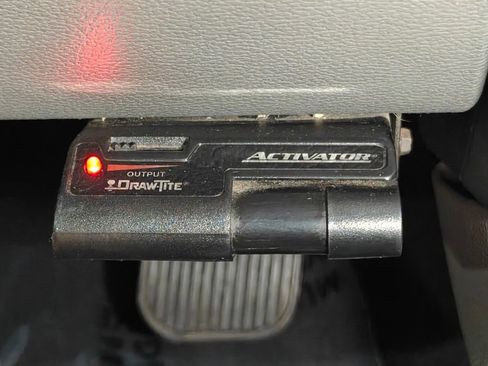 Used 2016 Ford F150 XLT w/ Equipment Group 302A Luxury image 13