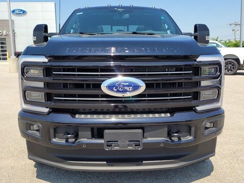 New 2025 Ford F250 Platinum image 8