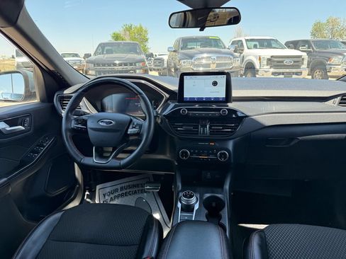Used 2024 Ford Escape ST-Line Select AWD/4WD image 24