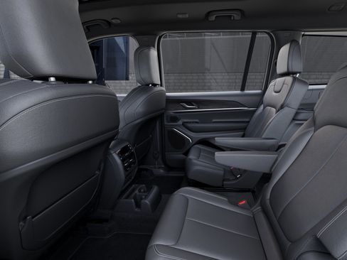 New 2026 Jeep Grand Cherokee L Limited image 31