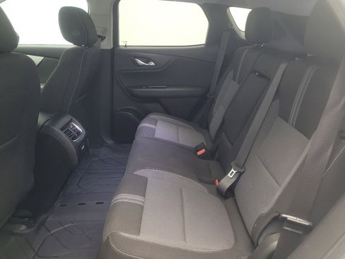 Used 2024 Chevrolet Blazer LT w/ Convenience Package FWD image 18