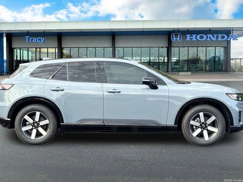 New 2026 Honda Prologue Touring image 3