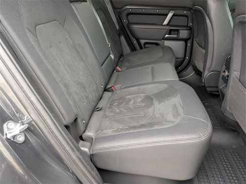 Used 2023 Land Rover Defender 110 Carpathian Edition image 17