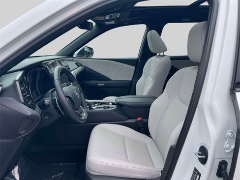 Certified 2025 Lexus TX 350 AWD w/ Technology Package image 11