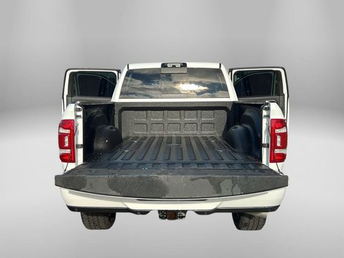 Used 2024 RAM 2500 Limited image 43