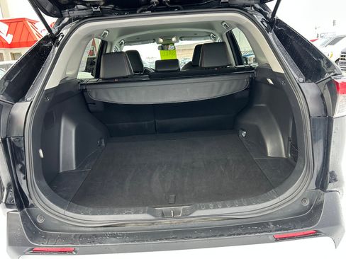 Used 2024 Toyota RAV4 Adventure image 5