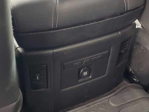 Used 2018 RAM 1500 Rebel w/ Luxury Group AWD/4WD image 32