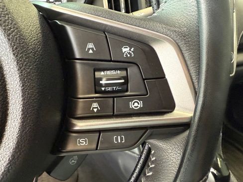 Used 2021 Subaru Forester Touring image 18