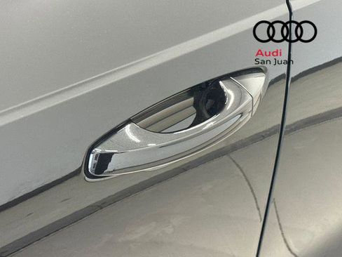 Certified 2025 Audi Q3 2.0T Premium w/ Convenience Package AWD/4WD image 11