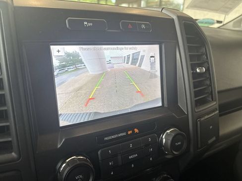 Used 2018 Ford F150 XL w/ Equipment Group 101A Mid AWD/4WD image 14
