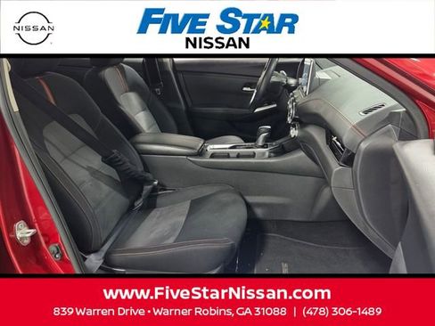 Used 2024 Nissan Sentra SR FWD image 15