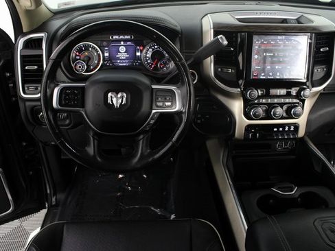 Used 2020 RAM 2500 Laramie image 10