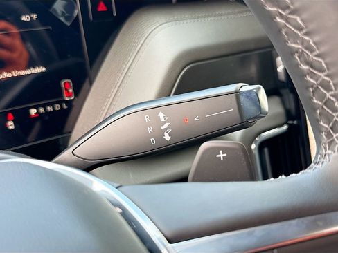 New 2026 GMC Yukon Denali w/ Sun & Power Step Package AWD/4WD image 17