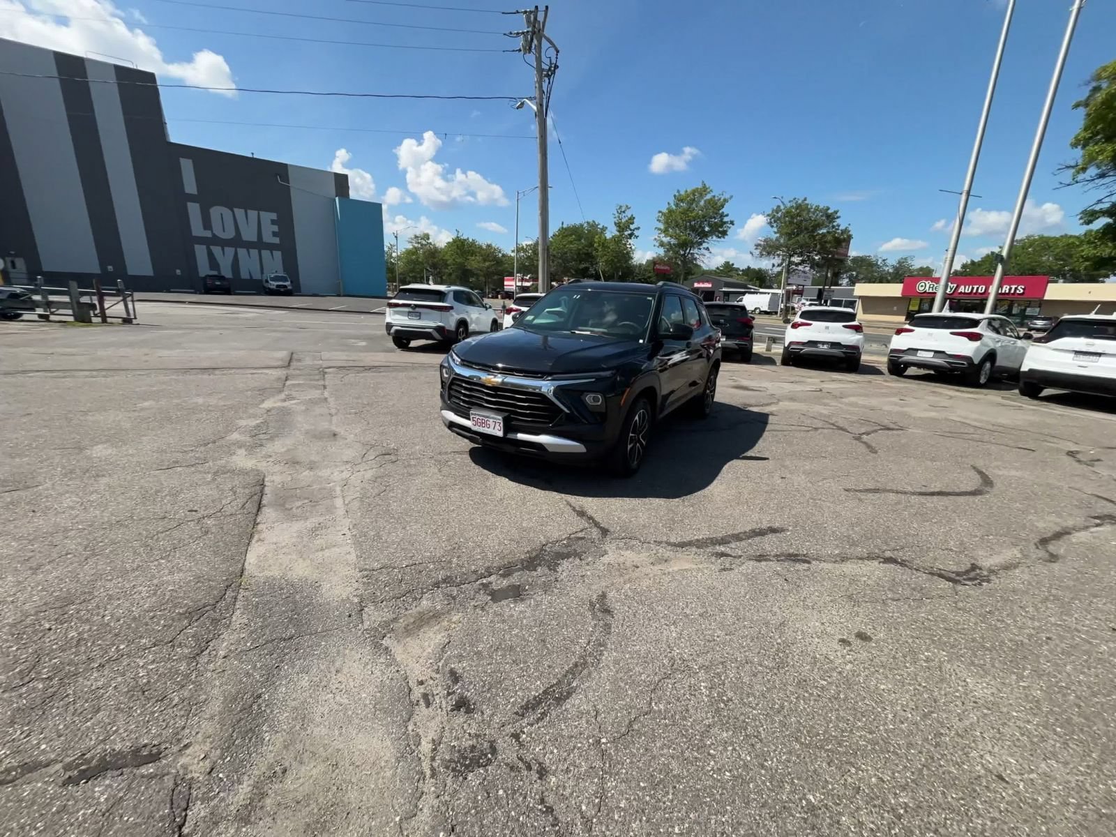 Used 2025 Chevrolet TrailBlazer LT w/ Driver Confidence Package AWD/4WD image 6