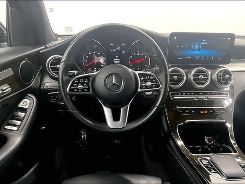 Used 2021 Mercedes-Benz GLC 300 image 5