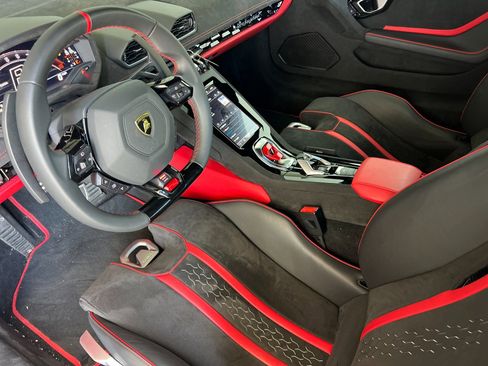 Used 2024 Lamborghini Huracan Tecnica RWD image 14