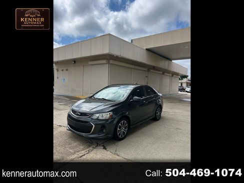 Used 2020 Chevrolet Sonic LT w/ RS Package FWD image 1