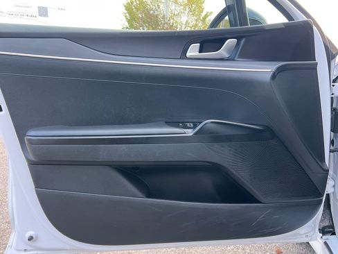 Used 2023 Kia K5 GT-Line w/ GT-Line Premium Package image 10