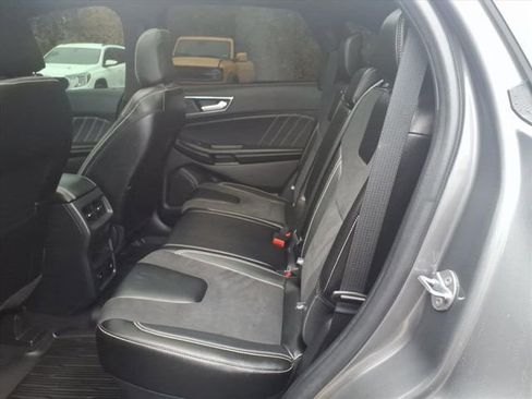 Certified 2024 Ford Edge ST w/ Equipment Group 401A image 11