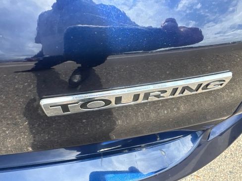Used 2016 Honda CR-V Touring image 5
