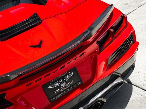 Used 2023 Chevrolet Corvette Z06 RWD image 14