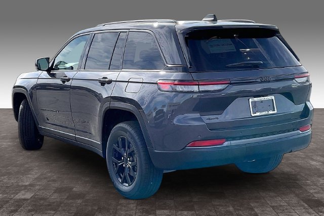 New 2026 Jeep Grand Cherokee 4WD image 3