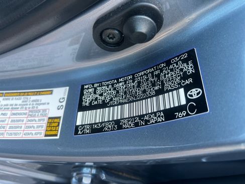 Used 2022 Toyota Corolla LE w/ Carpet Mat Package (TMS) FWD image 16