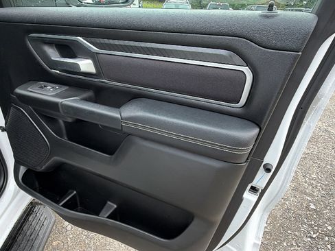 Used 2025 RAM 1500 Big Horn AWD/4WD image 18