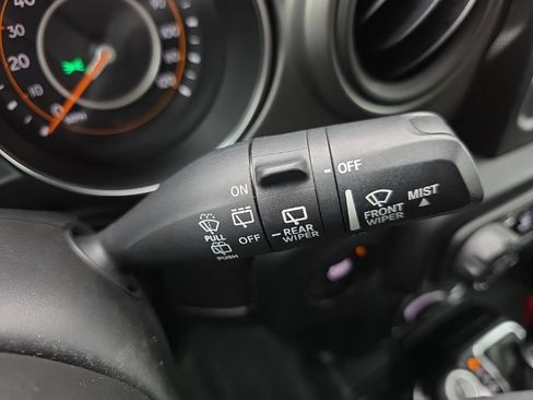 Used 2022 Jeep Wrangler Unlimited Sport AWD/4WD image 28