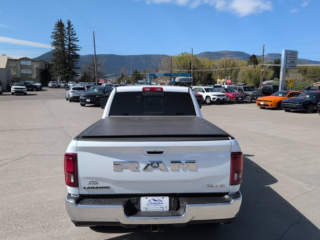 Certified 2025 RAM 3500 Laramie AWD/4WD image 9