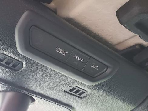 Used 2022 Jeep Gladiator Overland image 21