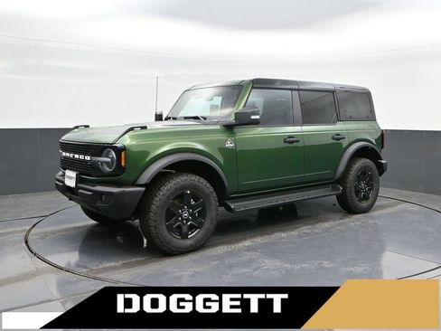 New 2025 Ford Bronco Outer Banks image 1