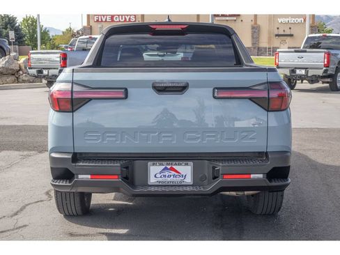 Used 2023 Hyundai Santa Cruz SEL AWD/4WD image 4