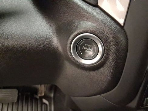 Used 2025 Chevrolet Silverado 2500 W/T w/ WT Convenience Package image 21