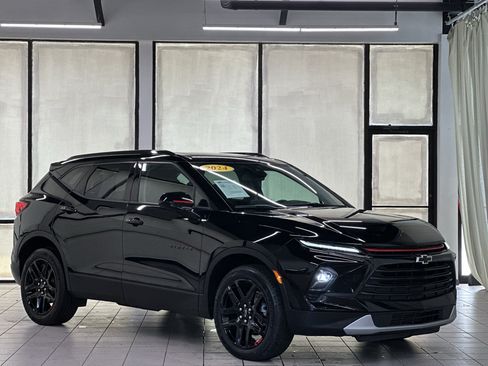 Certified 2024 Chevrolet Blazer LT w/ Redline Edition FWD image 1