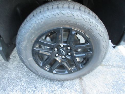 New 2026 Chevrolet Silverado 1500 LT Trail Boss w/ Convenience Package II AWD/4WD image 10