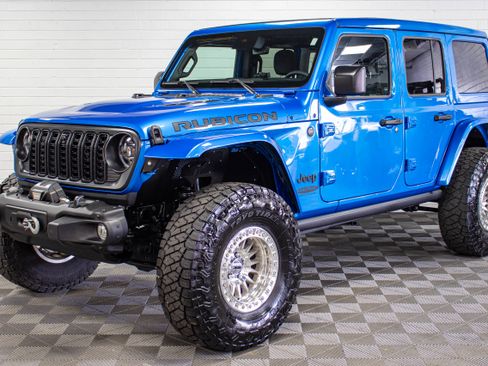 Used 2024 Jeep Wrangler Unlimited Rubicon w/ Capability Package AWD/4WD image 7