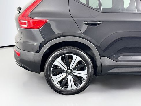 Used 2023 Volvo XC40 Recharge Plus AWD/4WD image 40