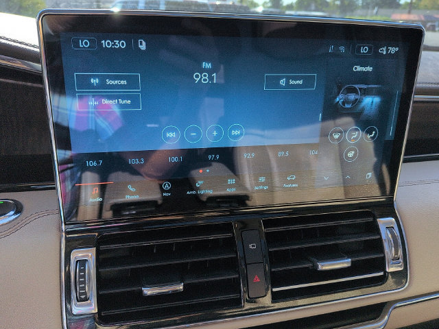 Used 2024 Lincoln Navigator L Reserve AWD/4WD image 21