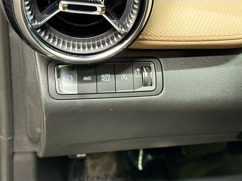 New 2025 Chevrolet Equinox ACTIV image 10