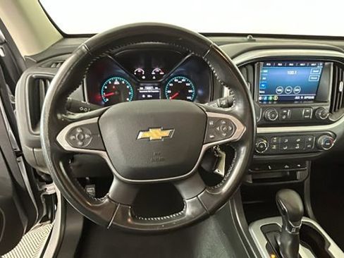 Used 2022 Chevrolet Colorado LT RWD image 15