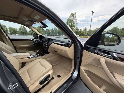 Used 2016 BMW X3 xDrive28i AWD/4WD image 18