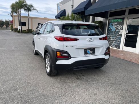 Used 2020 Hyundai Kona SE image 7