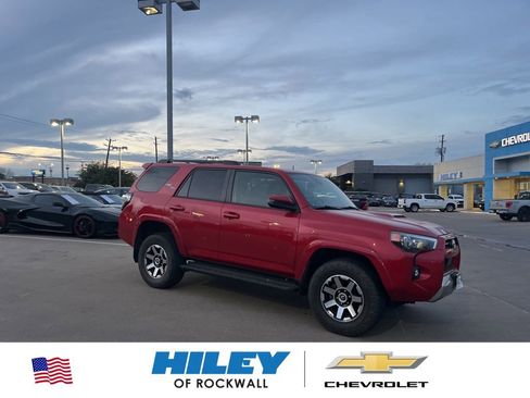 Used 2022 Toyota 4Runner TRD Off-Road image 1