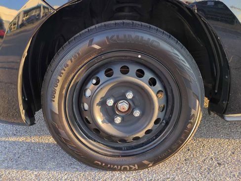 Used 2024 Mitsubishi Mirage ES FWD image 29