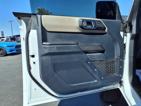 Certified 2024 Ford Bronco Wildtrak AWD/4WD image 20