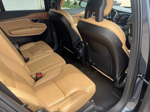 Used 2020 Volvo XC90 T6 Inscription w/ Protection Package Premier AWD/4WD image 15
