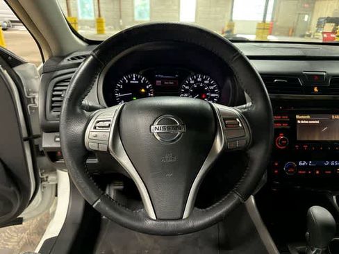 Used 2013 Nissan Altima 2.5 SV w/ 2.5SV Convenience Pkg FWD image 17