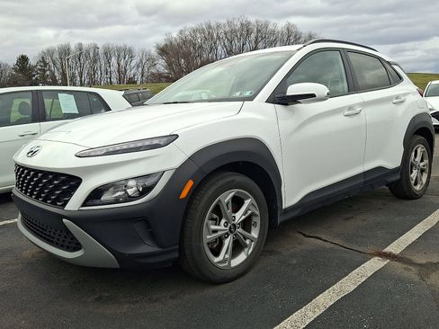 Certified 2023 Hyundai Kona SEL w/ Cargo Package image 3
