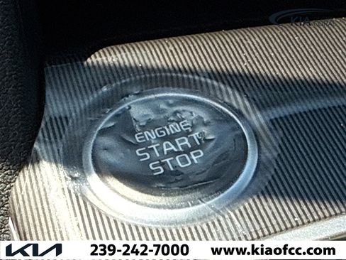 New 2026 Kia Sportage EX image 34